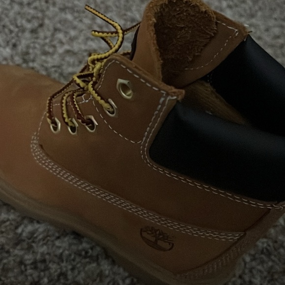 Timberland Boots - Picture 3 of 4